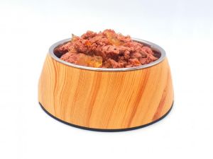 Geflügel und Gemüse (Dosen)